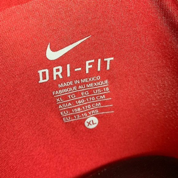Nike Dri-Fit Athletic Tee - Picture 4 of 5
